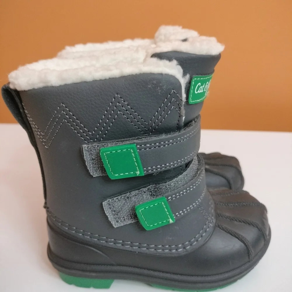 Cat & Jack stylish gray